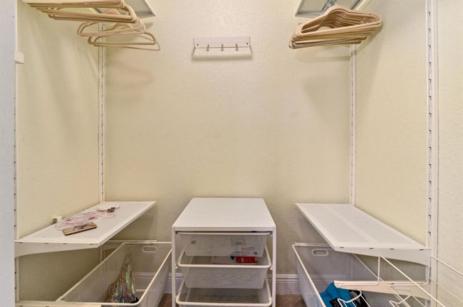 APT-204 - 1051 Orange Ter, Condo with 2 bedrooms, 2 bathrooms and null parking in Delray Beach FL | Image 21