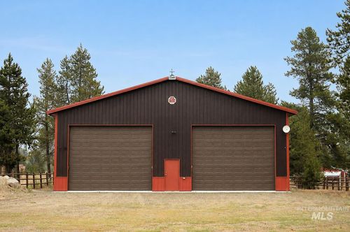 1739 W Roseberry Rd, Donnelly, ID, 83615-5065 | Card Image