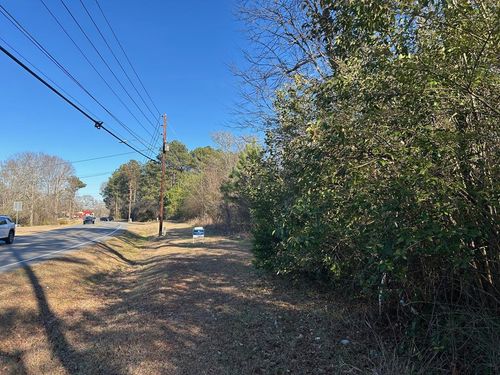 678 Dunlap Rd Ne, Milledgeville, GA, 31061-5405 | Card Image