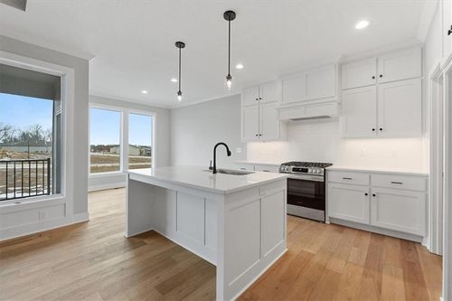 24964 W 94th Pl, Lenexa, KS, 66227-7101 | Card Image