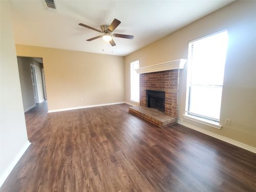 1434 Briar Circle, Crowley, TX, 76036 | Card Image