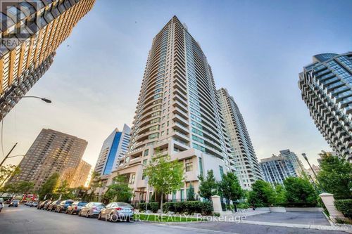 110-18 Spring Garden Ave, North York, ON, M2N7M2 | Card Image
