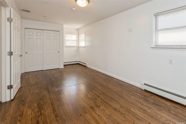21 W Neptune Ave, House other with 2 bedrooms, 1 bathrooms and null parking in Lindenhurst NY | Image 13