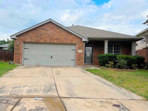 5601 Piedra Dr, Fort Worth, TX, 76179-7523 | Card Image