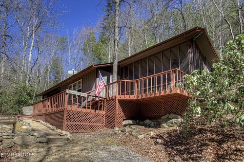 1324 Huskey Branch Rd, Walland, TN, 37886-2455 | Card Image