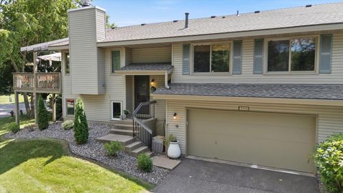 4225 Goldenrod Ln N, Plymouth, MN, 55441-1243 | Card Image