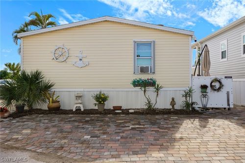 70 Emily Lane, FORT MYERS BEACH, FL, 33931 | Card Image