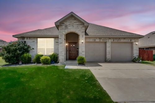 205 Bay St, Waxahachie, TX, 75165-1227 | Card Image