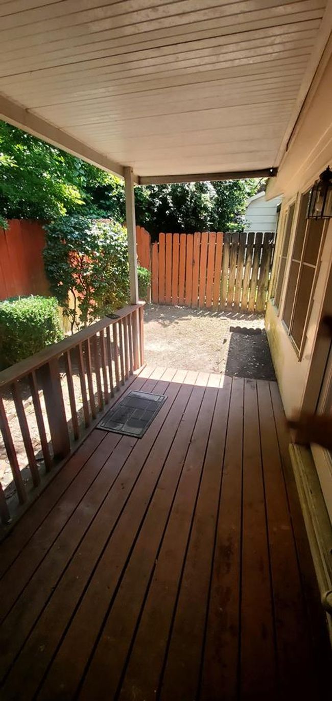 APT-12 - 3219 University Ave, Condo with 2 bedrooms, 3 bathrooms and null parking in Columbus GA | Image 13