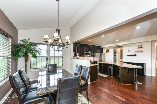 12142 Enmore Park, House other with 4 bedrooms, 5 bathrooms and null parking in Fishers IN | Image 14