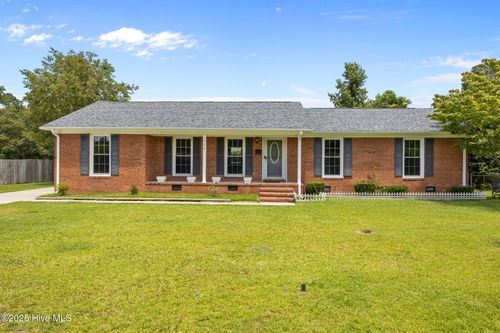 120 Craven Dr, Havelock, NC, 28532-2421 | Card Image