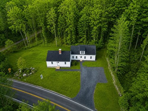 211 Breed Rd, Harrisville, NH, 03450-5607 | Card Image