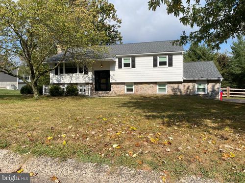 1131 Crestwood Dr, POTTSTOWN, PA, 19464-2929 | Card Image
