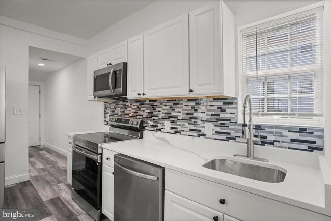 2305 James St, House other with 5 bedrooms, 4 bathrooms and null parking in BALTIMORE MD | Image 9