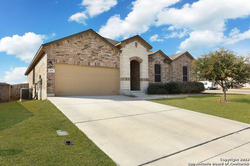 137 White Rock, Cibolo, TX, 78108-4415 | Card Image