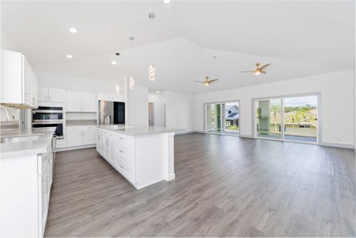 698 Kukuau St, HILO, HI, 96720 | Card Image