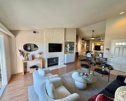 108 Desert Falls Dr E, Palm Desert, CA, 92211 | Card Image