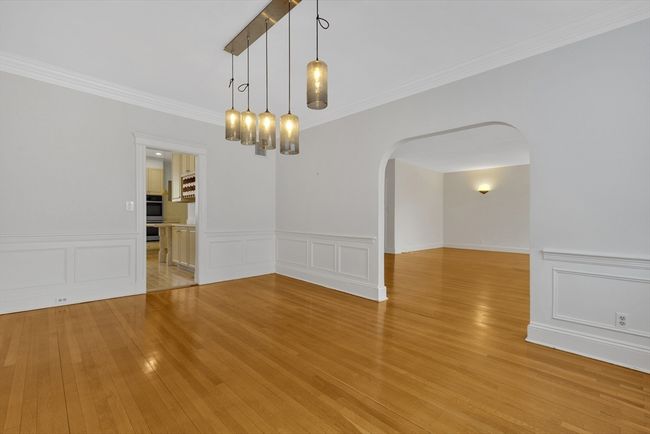APT-3 - 24 Dean Rd, Condo with 2 bedrooms, 2 bathrooms and 2 parking in Brookline MA | Image 7
