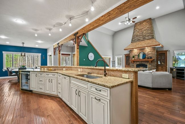 31 Autumn Leaf Dr, House other with 4 bedrooms, 4 bathrooms and 10 parking in Groton MA | Image 9