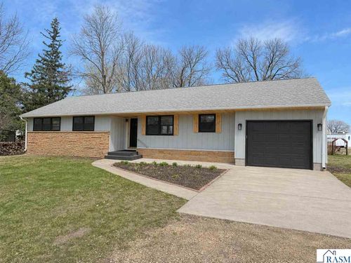 1458 Lookout Dr, North Mankato, MN, 56003-2500 | Card Image