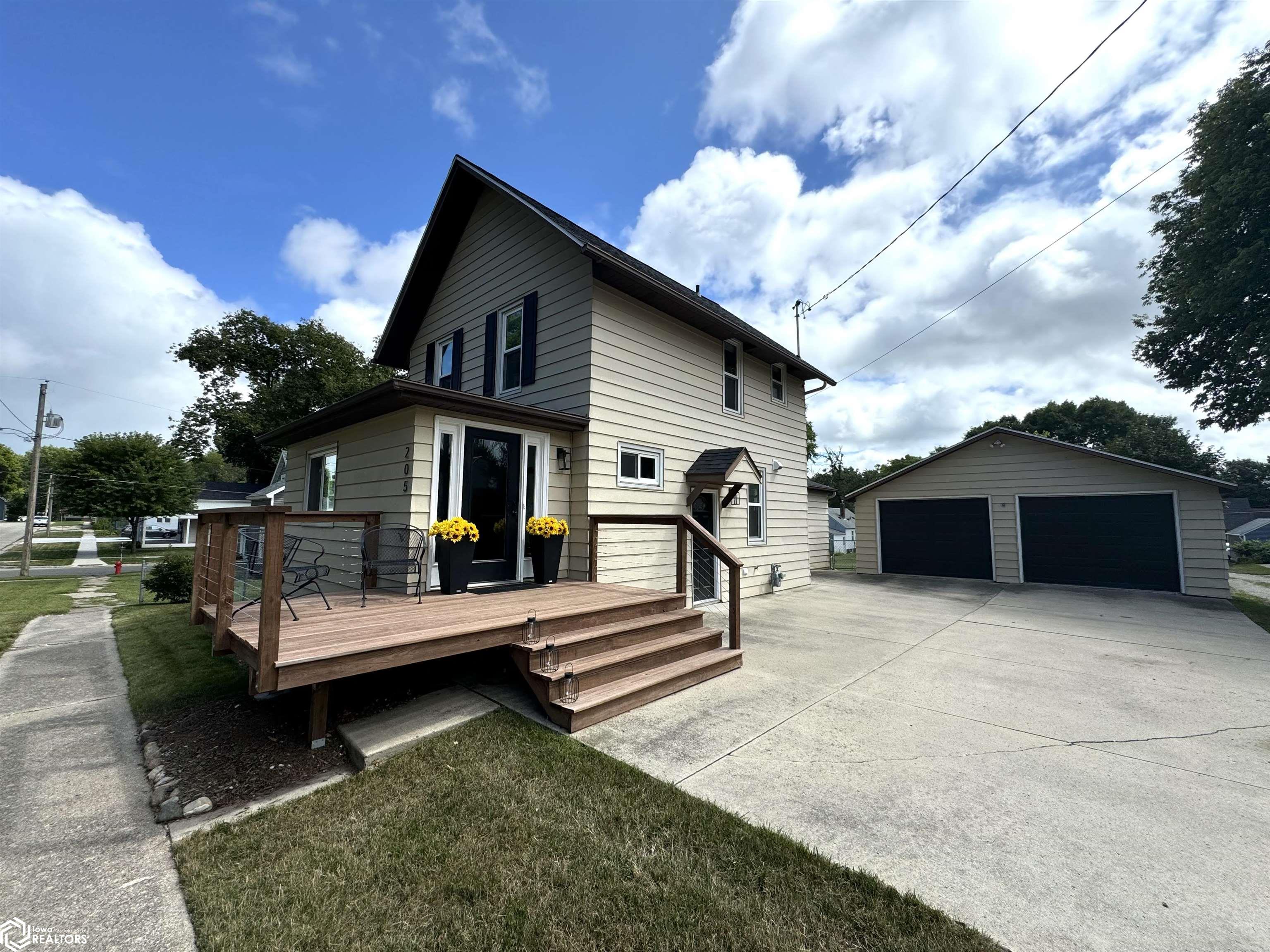 5th Ave, Clear Lake, IA 50428