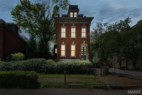 2401 S 13th St, Saint Louis, MO, 63104-4316 | Card Image