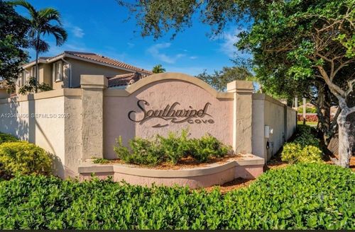 4070 Nw 92nd Ave, Sunrise, FL, 33351-8836 | Card Image
