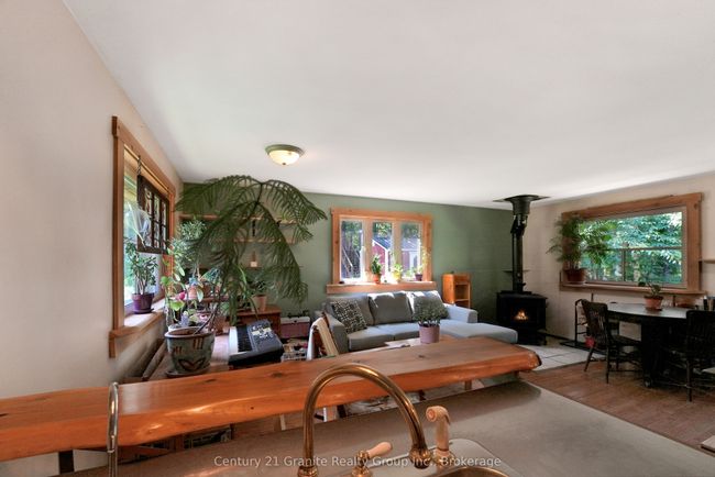 1842 Buckslide Rd, House other with 2 bedrooms, 1 bathrooms and 8 parking in Algonquin Highlands ON | Image 16