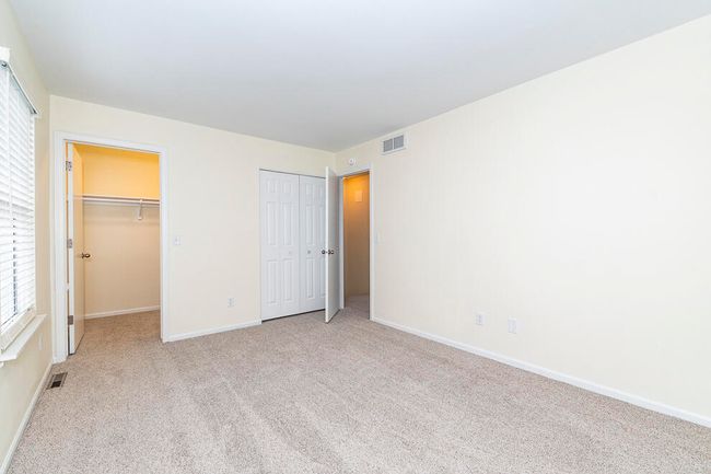 BLDG-800 - 2369 Quail Run Dr, Condo with 2 bedrooms, 2 bathrooms and null parking in Kalamazoo MI | Image 19
