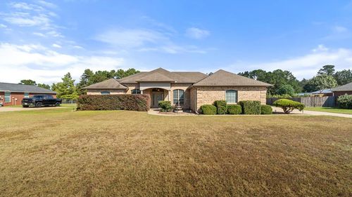 1243 Beaver Lake Dr, Texarkana, TX, 75503 | Card Image