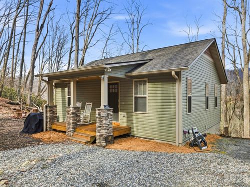 98 Harmony Hill Ln, Mars Hill, NC, 28754-0889 | Card Image