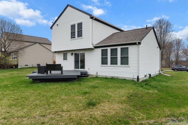 6480 Crestview Dr, House other with 3 bedrooms, 3 bathrooms and null parking in Holly MI | Image 25
