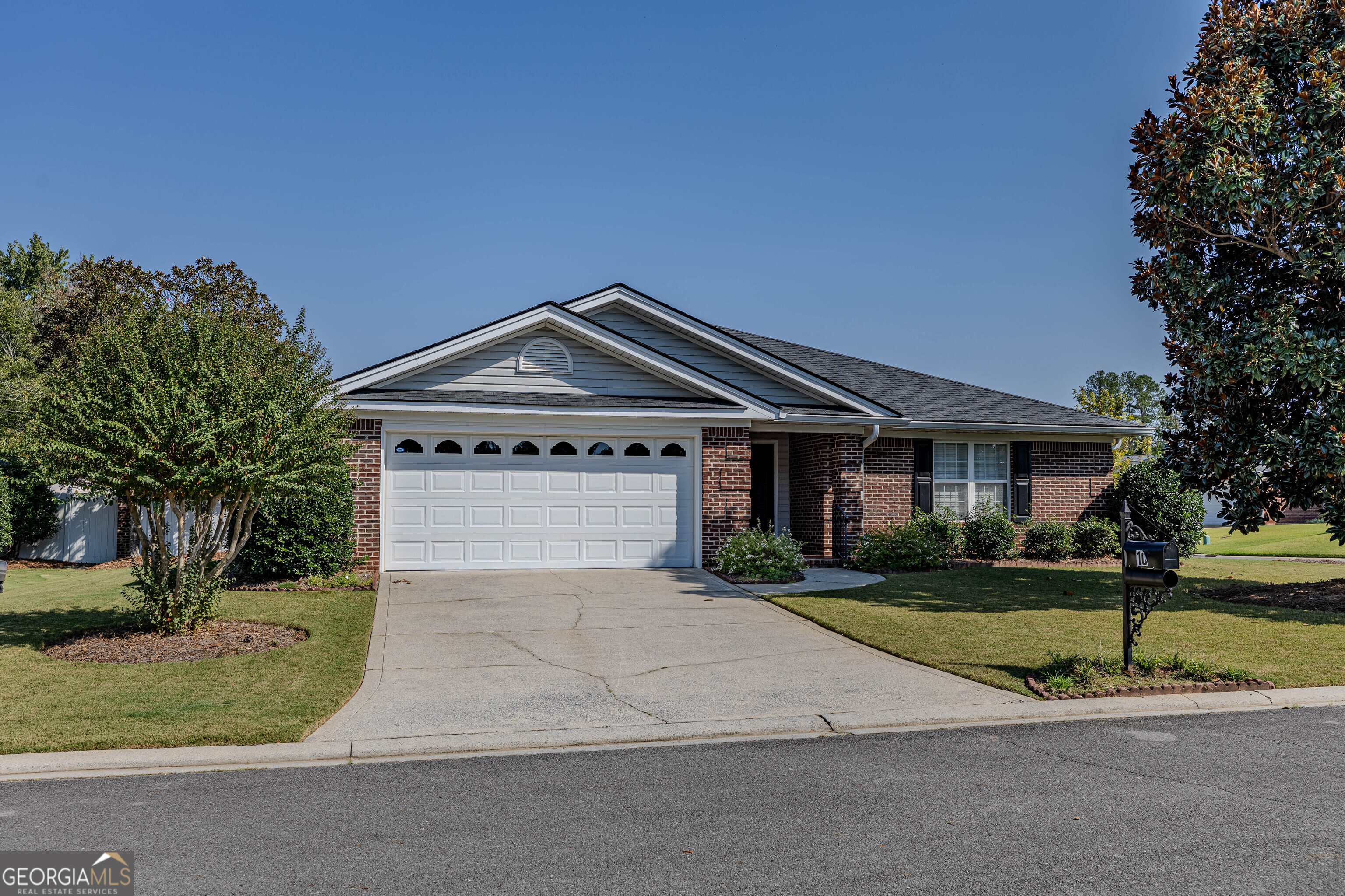 Pointe Dr, Rome, GA 30161