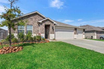 11546 Gingerland Drive, House other with 4 bedrooms, 2 bathrooms and null parking in Conroe TX | Image 1