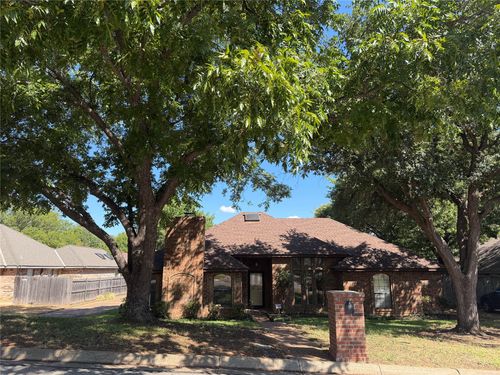 4307 Waycross Dr, Arlington, TX, 76016-3007 | Card Image