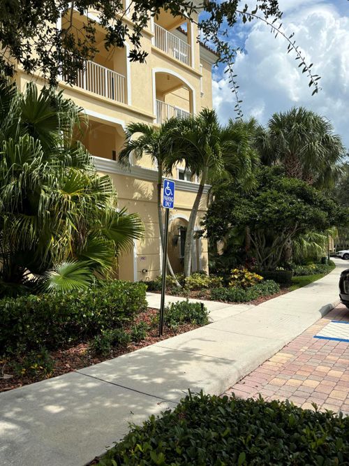 106-11 Harbour Isle Drive W, Fort Pierce, FL, 34949 | Card Image