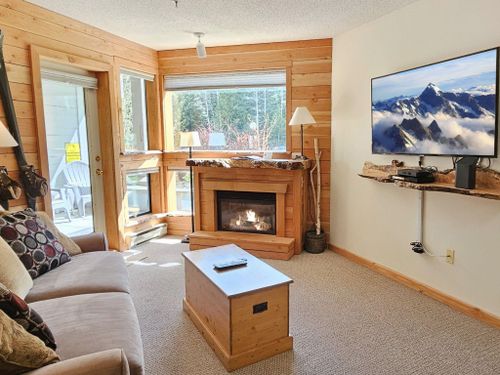 229-4905 SPEARHEAD PLACE, Whistler, BC, V0N1B4 | Card Image