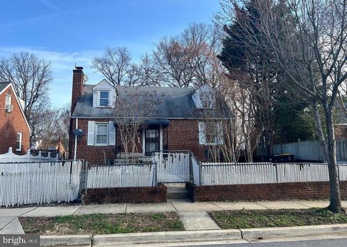 2202 Banning Pl, HYATTSVILLE, MD, 20783-2849 | Card Image