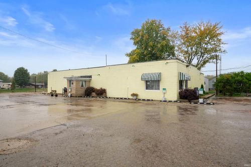 17001 N State Road 3n, Eaton, IN, 47338-8947 | Card Image