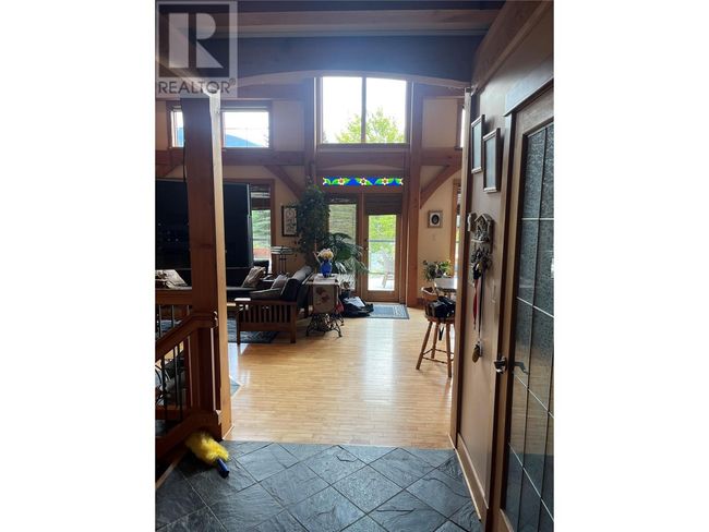 130 8 Th St, House other with 2 bedrooms, 3 bathrooms and null parking in Kaslo BC | Image 29