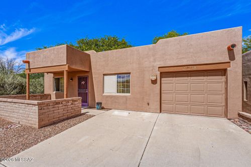 920 W Calle De La Pelotita, Green Valley, AZ, 85614-5773 | Card Image