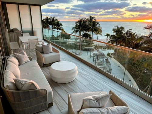 304-18975 Collins Ave, Sunny Isles Beach, FL, 33160-2340 | Card Image