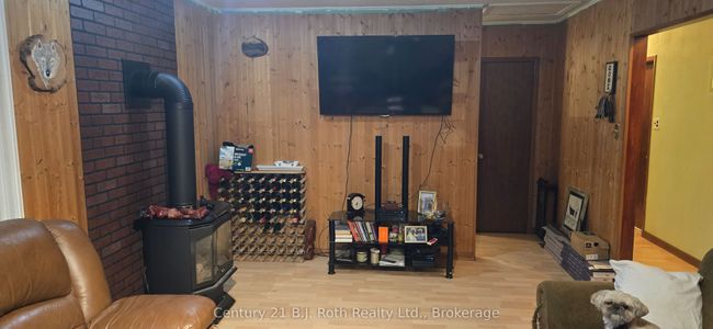 836 Lake Nipissing Rd, Home with 0 bedrooms, 1 bathrooms and null parking in Nipissing ON | Image 38