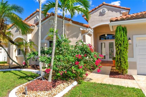 341 Sw 184th Ter, Pembroke Pines, FL, 33029-5425 | Card Image