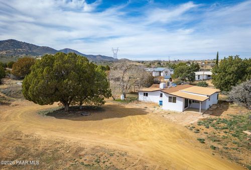 1550 S Hopi Trl, Dewey-Humboldt, AZ, 86327-6938 | Card Image