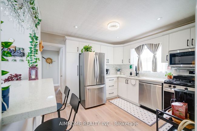 221 St Lawrence St, House other with 4 bedrooms, 3 bathrooms and 3 parking in Whitby ON | Image 14