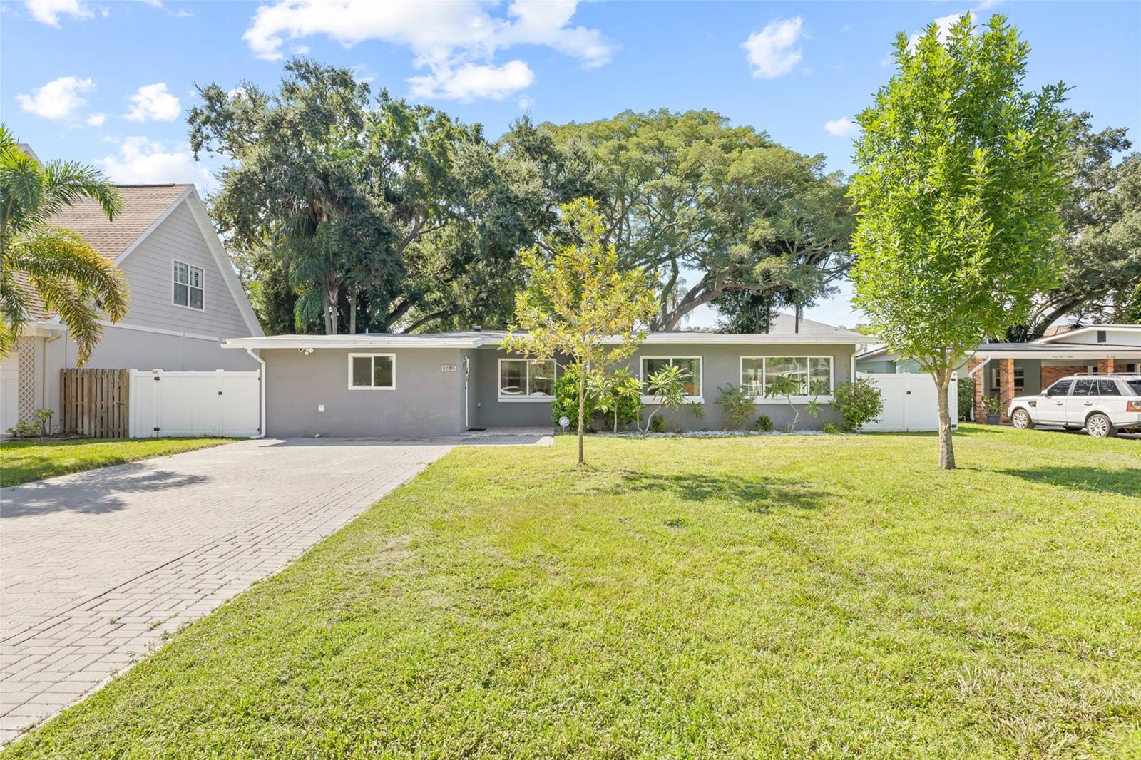 Mckay Ave, Tampa, FL 33609