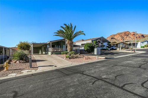 585 Lake Superior Ln, Boulder City, NV, 89005-1035 | Card Image