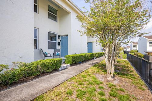 4314 La Mora Ct, TAMPA, FL, 33611-2322 | Card Image