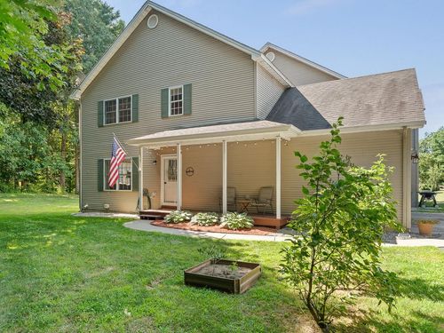 7 Donald Dr, Milton, VT, 05468-4164 | Card Image